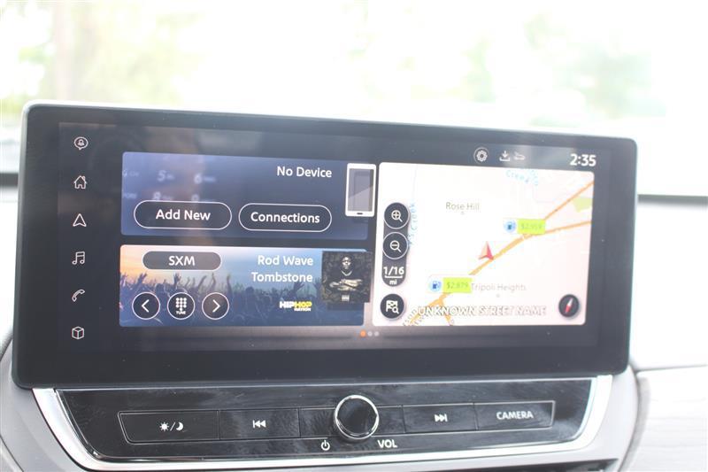 used 2023 Nissan Altima car, priced at $17,999