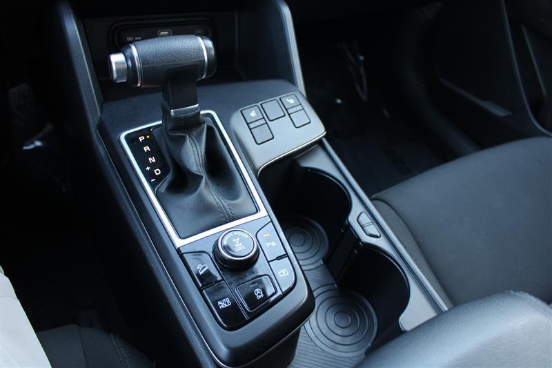 used 2024 Kia Sportage car, priced at $19,999