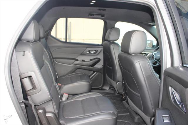 used 2022 Chevrolet Traverse car, priced at $25,450