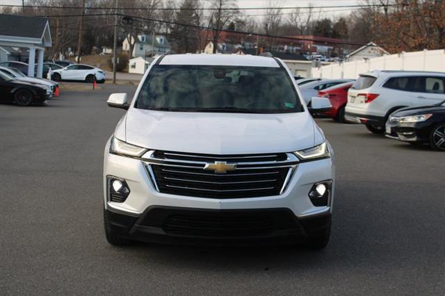 used 2022 Chevrolet Traverse car, priced at $25,450