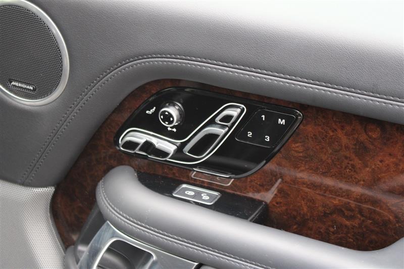 used 2020 Land Rover Range Rover car, priced at $29,999