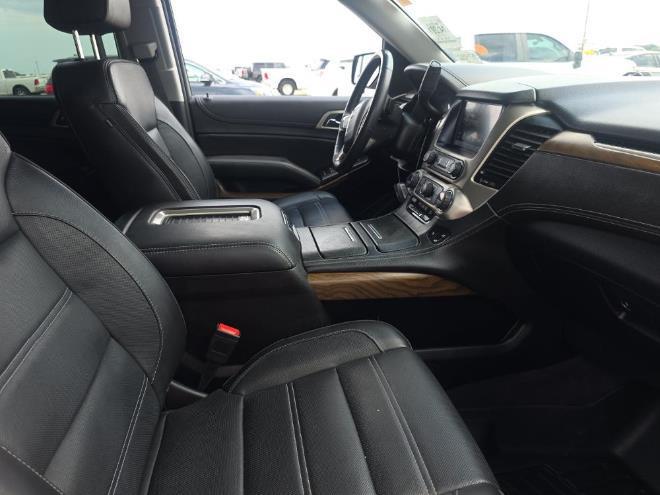 used 2020 GMC Yukon XL car, priced at $30,000