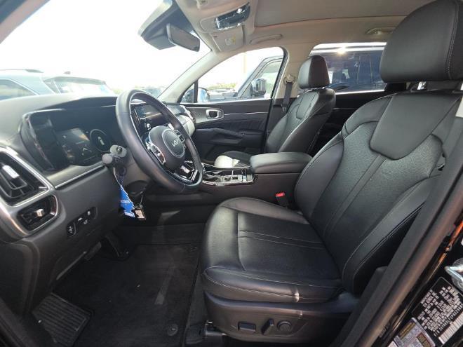 used 2023 Kia Sorento car, priced at $25,999