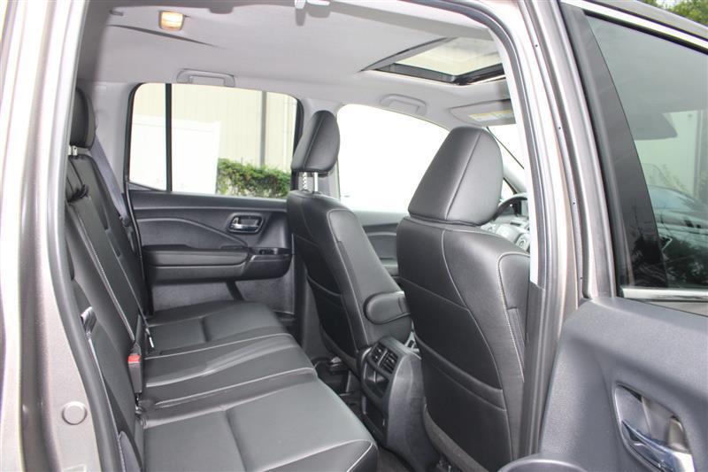 used 2023 Honda Ridgeline car, priced at $28,999