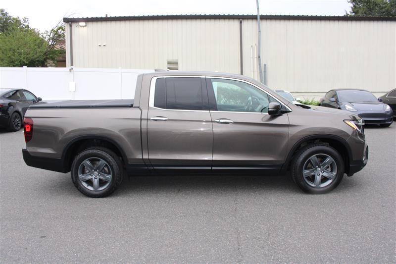 used 2023 Honda Ridgeline car, priced at $28,999