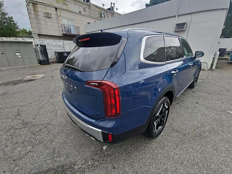 used 2024 Kia Telluride car, priced at $25,999