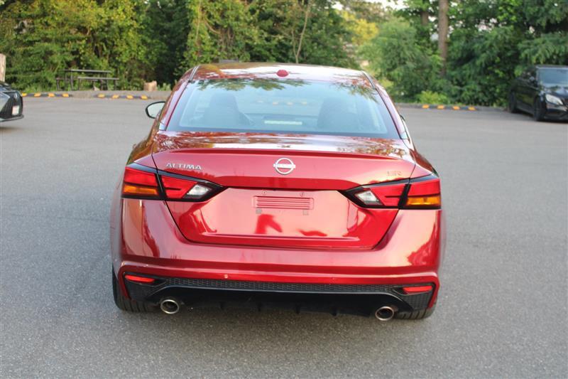used 2024 Nissan Altima car, priced at $20,999