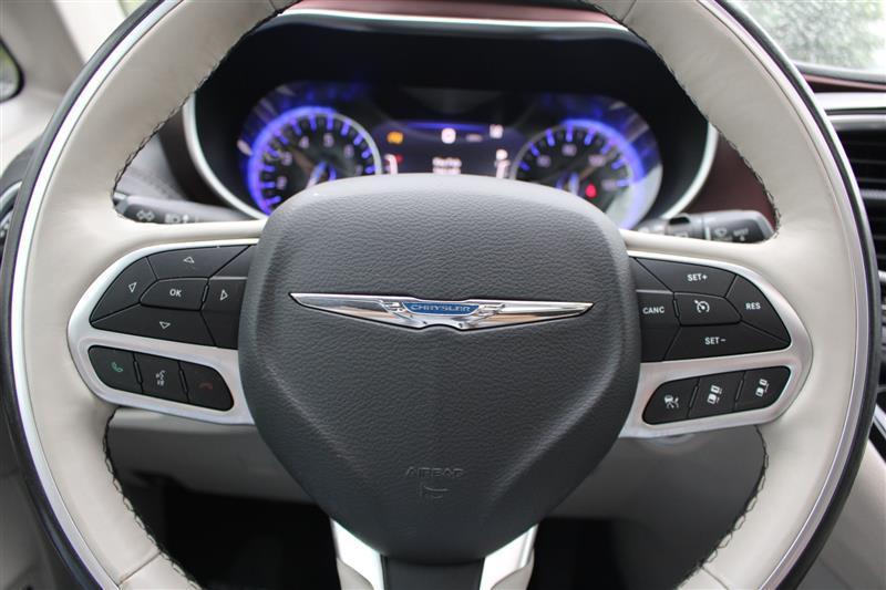 used 2019 Chrysler Pacifica car, priced at $13,450