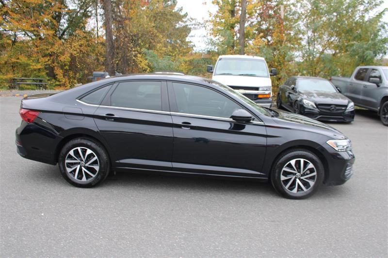 used 2024 Volkswagen Jetta car, priced at $14,999