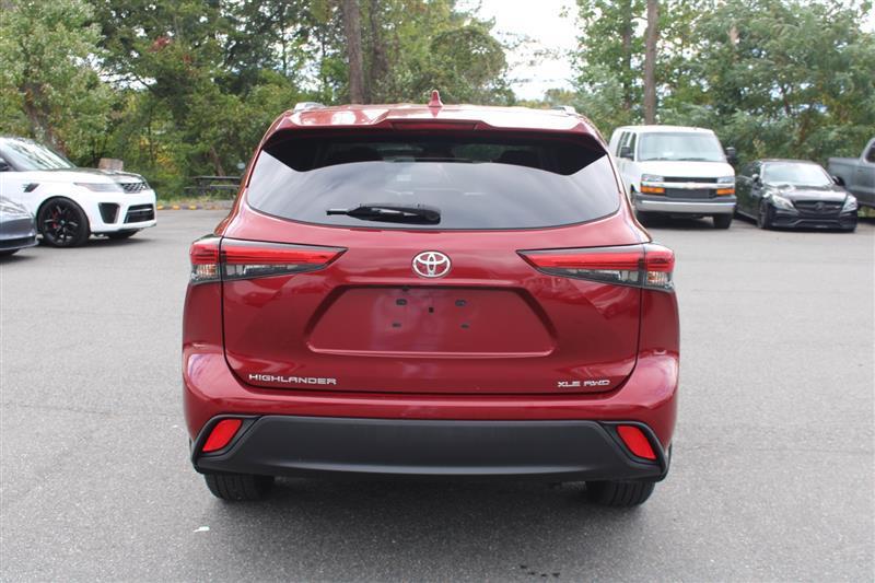 used 2020 Toyota Highlander car, priced at $28,450