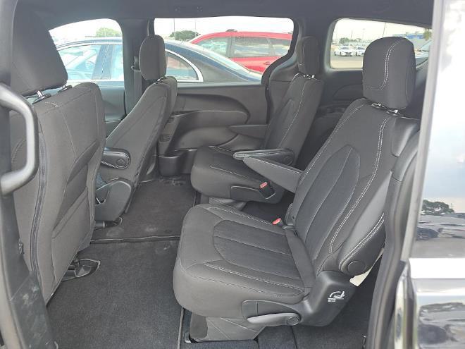 used 2024 Chrysler Pacifica car, priced at $25,999