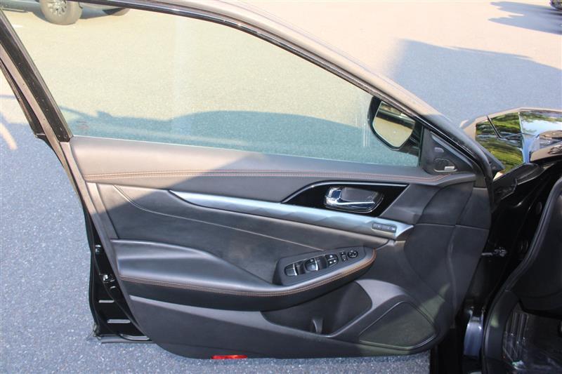 used 2021 Nissan Maxima car, priced at $25,999