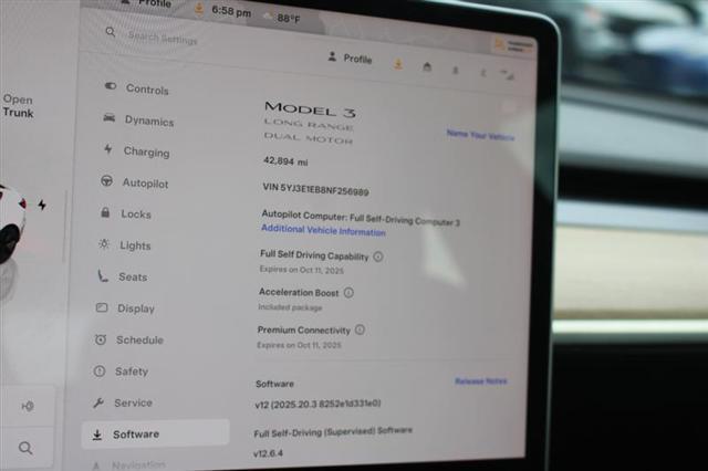 used 2022 Tesla Model 3 car, priced at $19,999