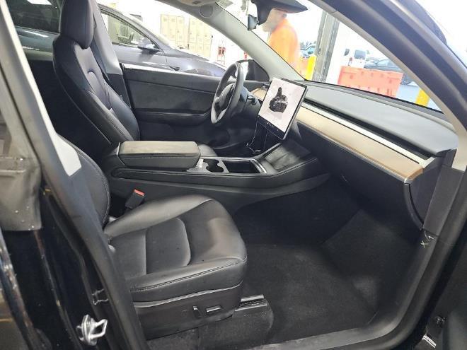 used 2022 Tesla Model Y car, priced at $25,999