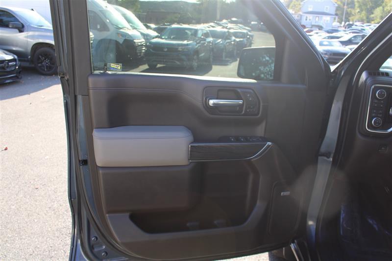 used 2022 Chevrolet Silverado 1500 car, priced at $34,999