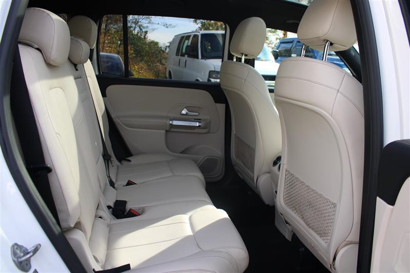 used 2021 Mercedes-Benz GLB 250 car, priced at $18,999