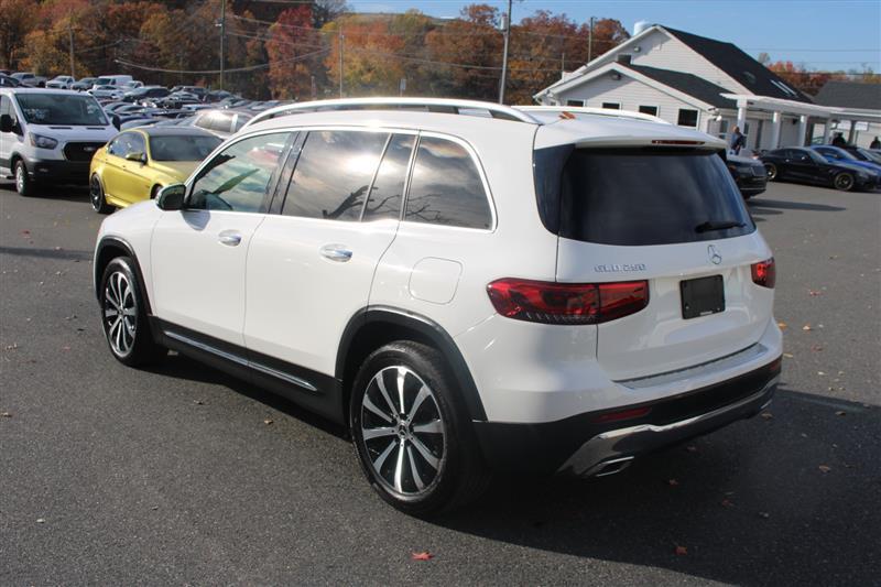 used 2021 Mercedes-Benz GLB 250 car, priced at $18,999