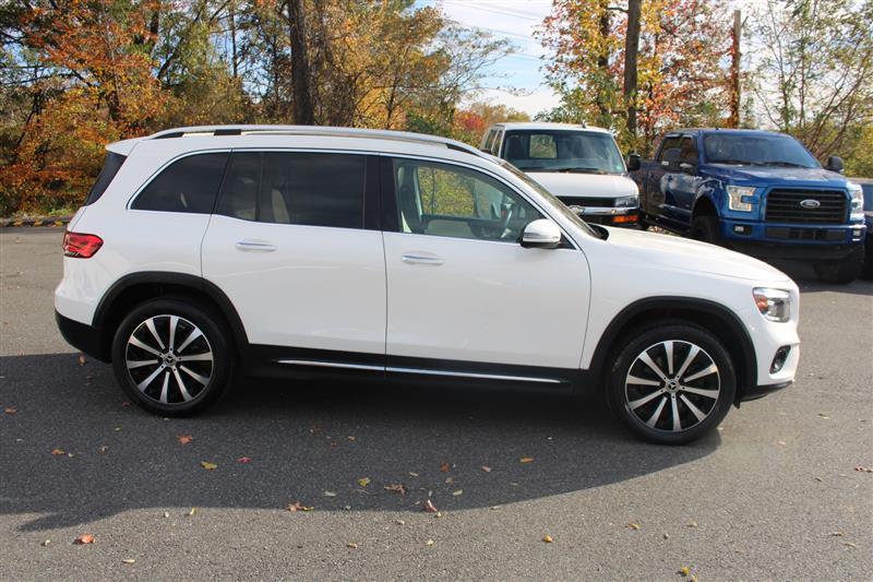 used 2021 Mercedes-Benz GLB 250 car, priced at $18,999