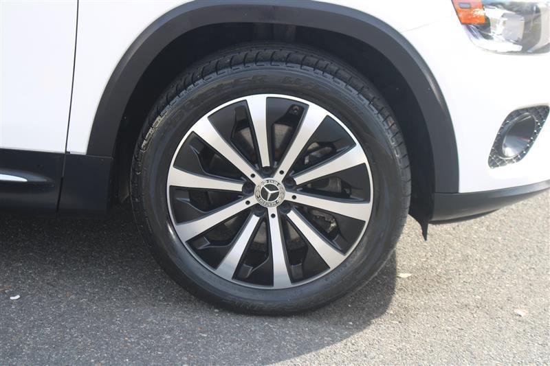 used 2021 Mercedes-Benz GLB 250 car, priced at $18,999