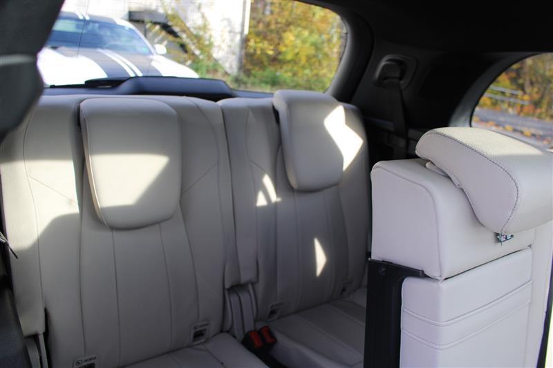 used 2021 Mercedes-Benz GLB 250 car, priced at $18,999