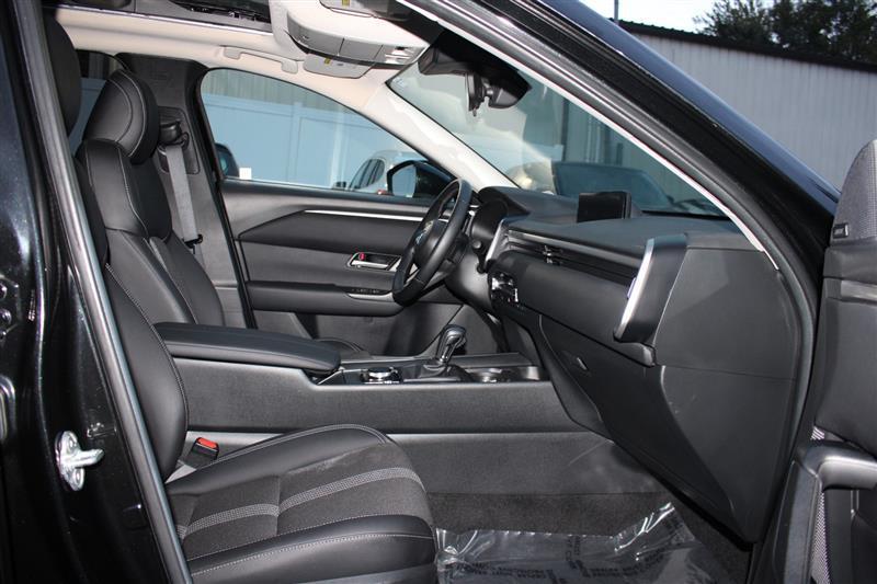 used 2024 Mazda CX-50 car, priced at $24,999