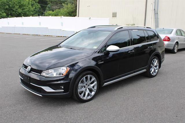 used 2017 Volkswagen Golf Alltrack car, priced at $12,999