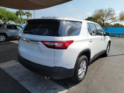 used 2021 Chevrolet Traverse car, priced at $21,999