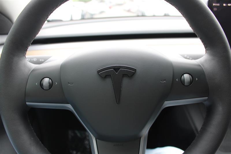 used 2023 Tesla Model 3 car