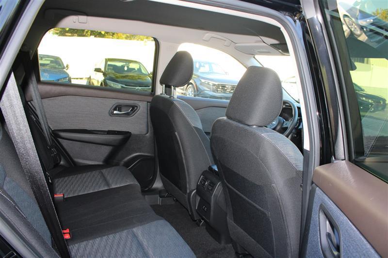 used 2023 Nissan Rogue car, priced at $18,999