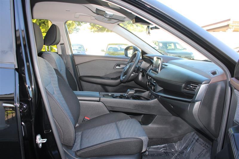 used 2023 Nissan Rogue car, priced at $18,999