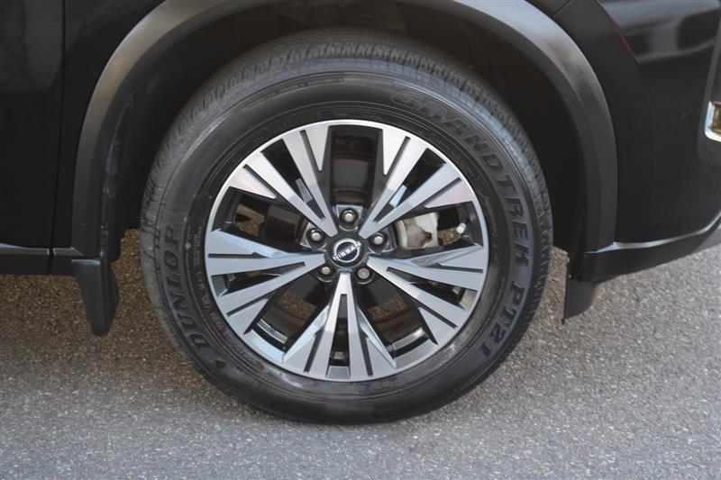 used 2023 Nissan Rogue car, priced at $18,999