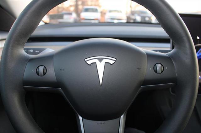 used 2021 Tesla Model 3 car, priced at $18,999