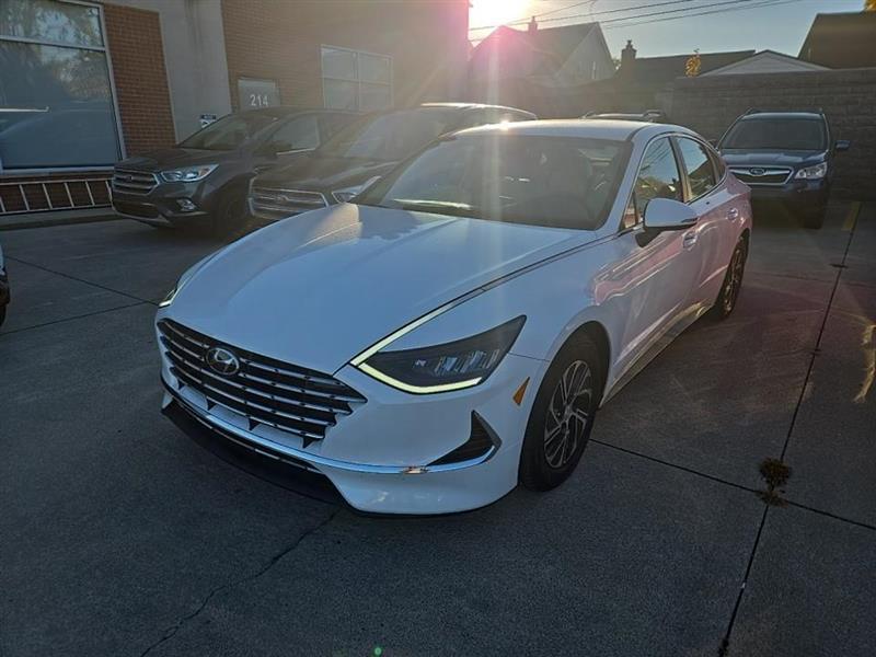 used 2023 Hyundai Sonata Hybrid car, priced at $18,450