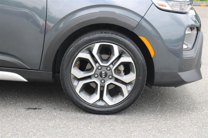 used 2021 Kia Soul car, priced at $14,999