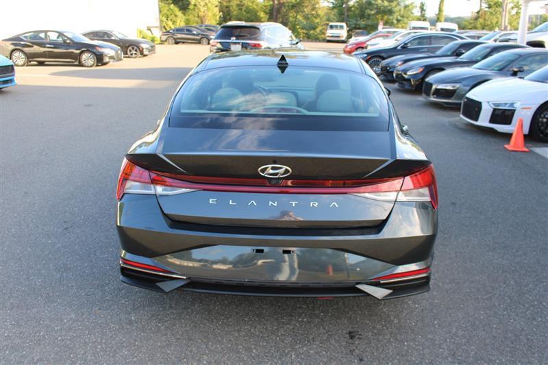 used 2022 Hyundai Elantra car, priced at $13,999