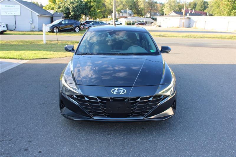 used 2022 Hyundai Elantra car, priced at $13,999