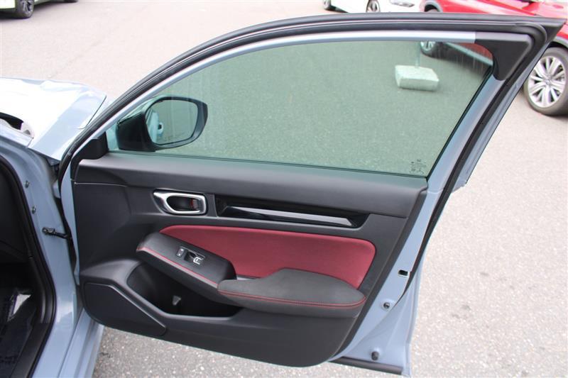 used 2022 Honda Civic Si car, priced at $23,999