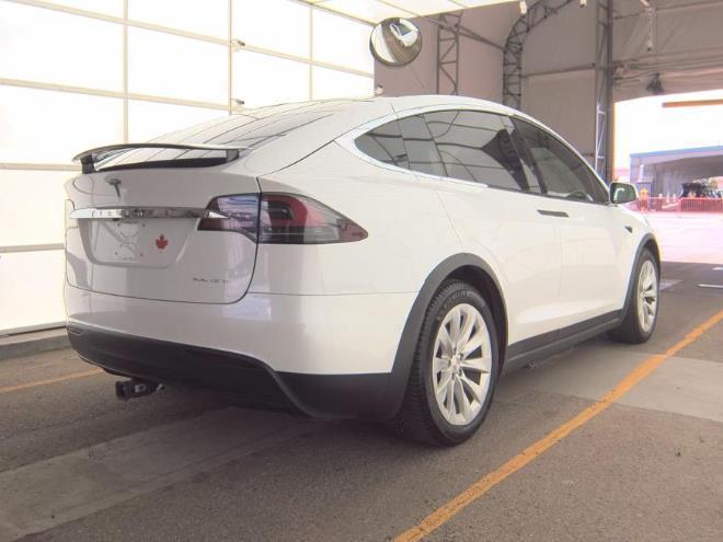 used 2021 Tesla Model X car, priced at $22,999