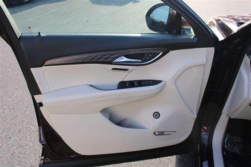 used 2023 Buick Envision car, priced at $23,999