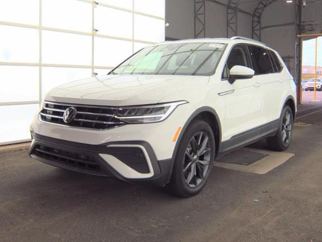 used 2024 Volkswagen Tiguan car, priced at $18,999