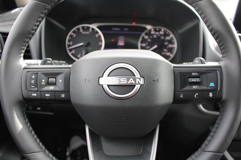 used 2025 Nissan Rogue car, priced at $18,999