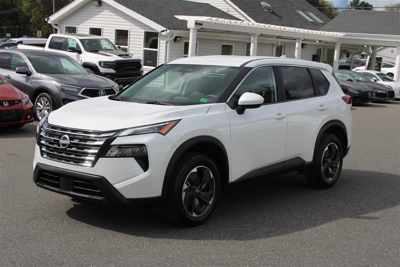 used 2025 Nissan Rogue car, priced at $18,999