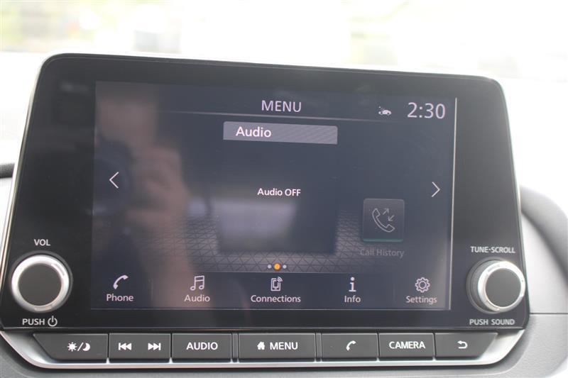 used 2025 Nissan Rogue car, priced at $18,999