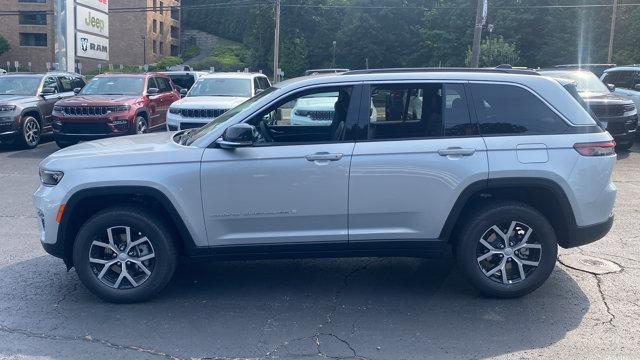 new 2025 Jeep Grand Cherokee car, priced at $42,645