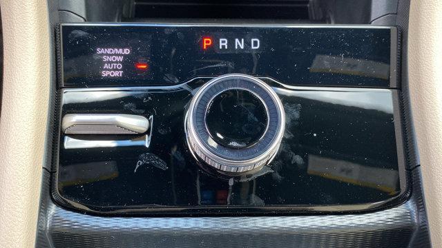 new 2025 Jeep Grand Cherokee car, priced at $46,396