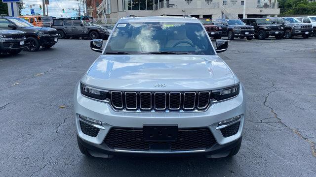 new 2025 Jeep Grand Cherokee car, priced at $46,396
