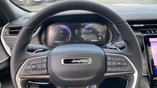 new 2025 Jeep Grand Cherokee car, priced at $45,835