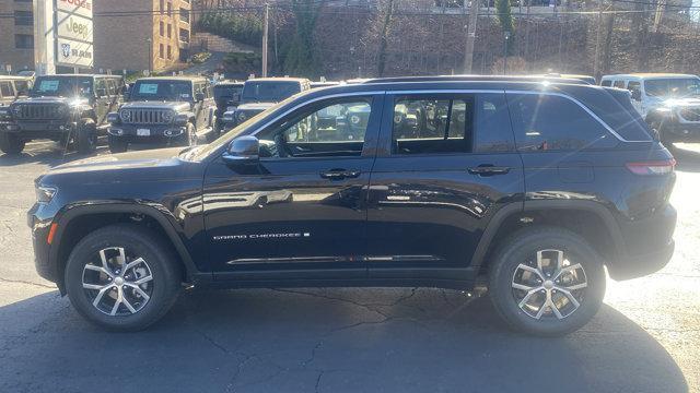 new 2025 Jeep Grand Cherokee car, priced at $45,510