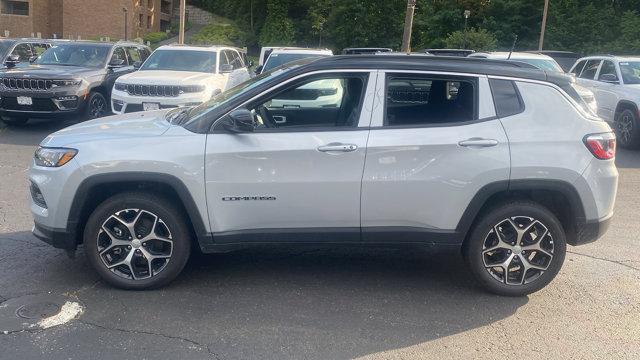 new 2024 Jeep Compass car, priced at $31,285