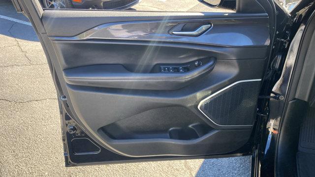 used 2022 Jeep Grand Cherokee L car, priced at $33,587